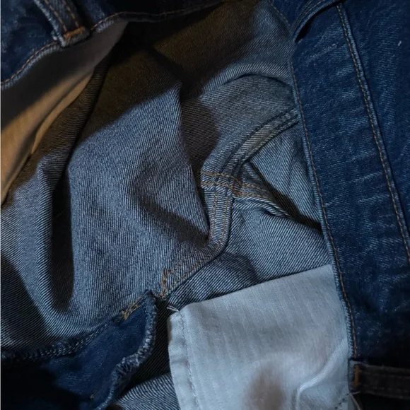 Abercrombie & Fitch The Baggy Low Rise Dark Blue Flare Jeans 29s (8 short) - Picture 4 of 6